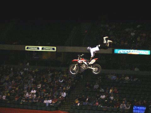 fmx0016